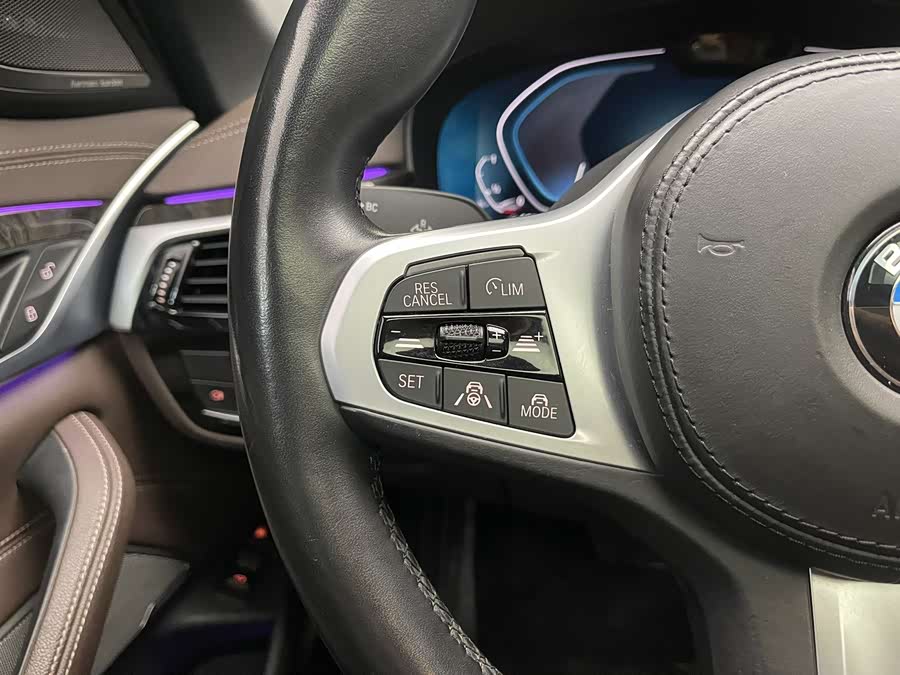 BMW 5 Series New Energy 2021 car image #28