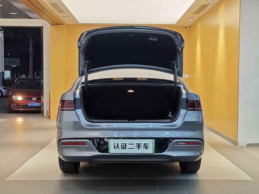 BYD Qin Plus 2022 #28 BYD Qin Plus 2022 car image #28