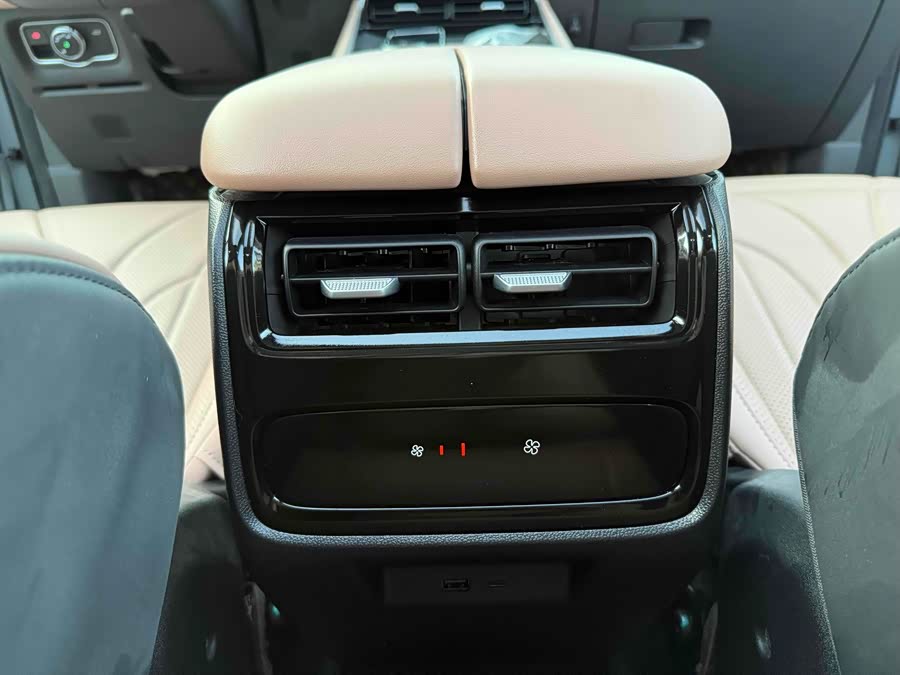 Chery Tiggo8L 2024 car image #28