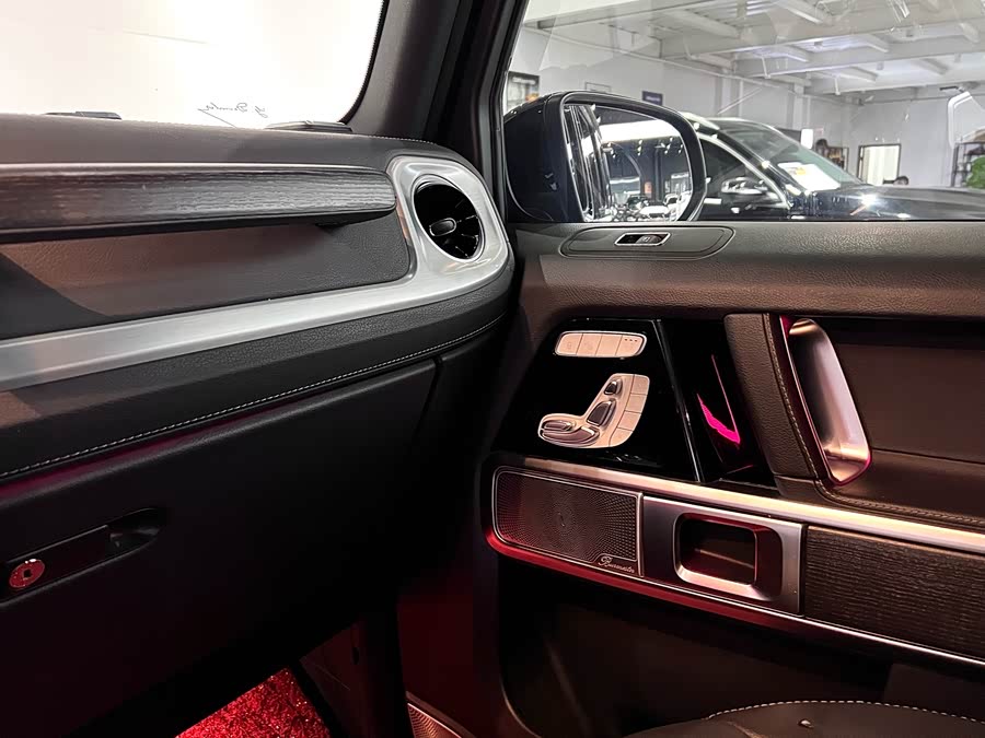 Mercedes-Benz G Class 2023 immagine di auto #28