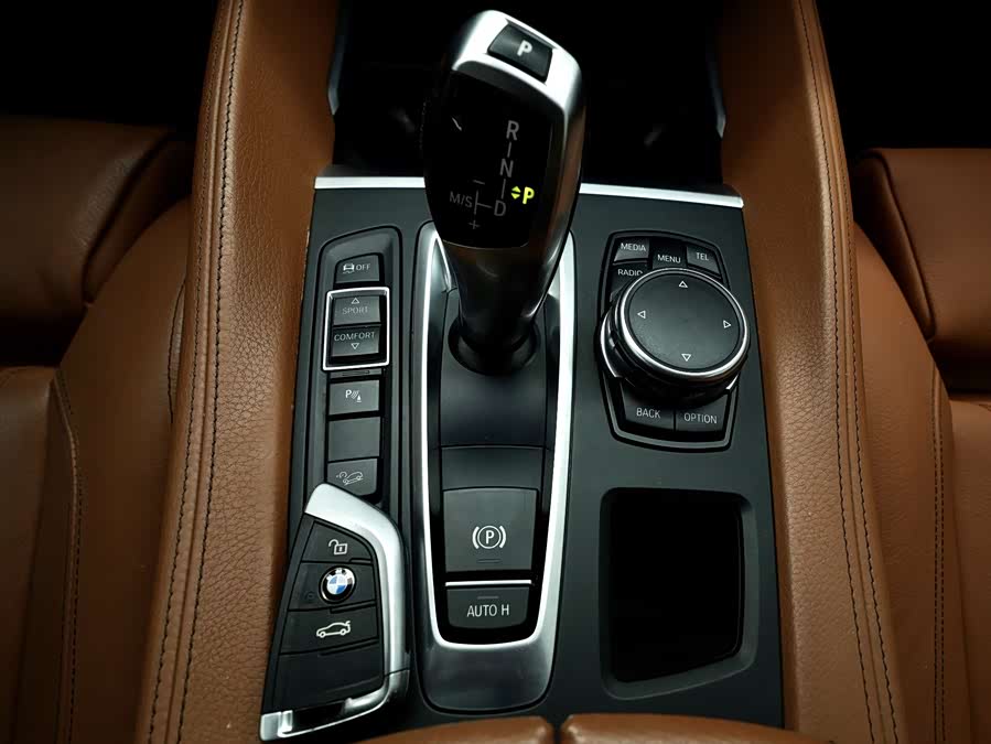 BMW X6 2017 #28 BMW X6 2017 car image #28