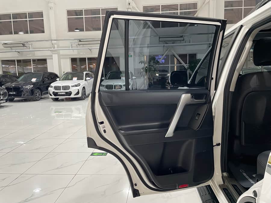 Toyota Land Cruiser Prado 2020 #28 Toyota Land Cruiser Prado 2020 car image #28