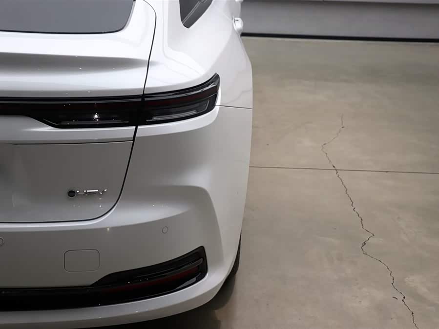 Toyota Crown 2025 صورة سيارة #28