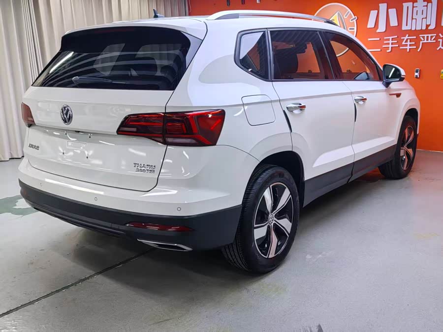 Volkswagen Tharu 2020 car image #28