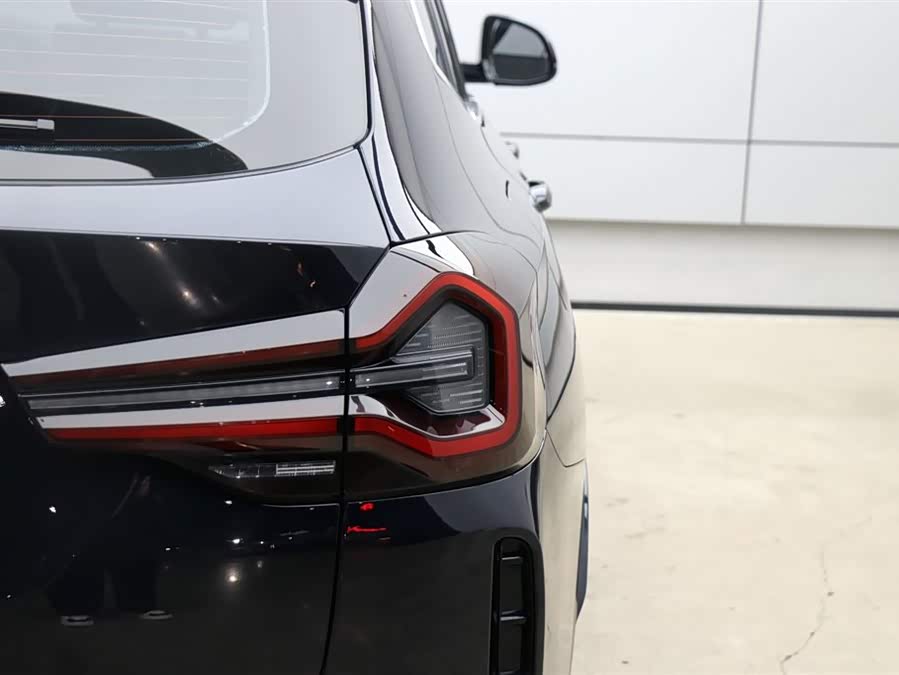 BMW X3 2022 car image #28