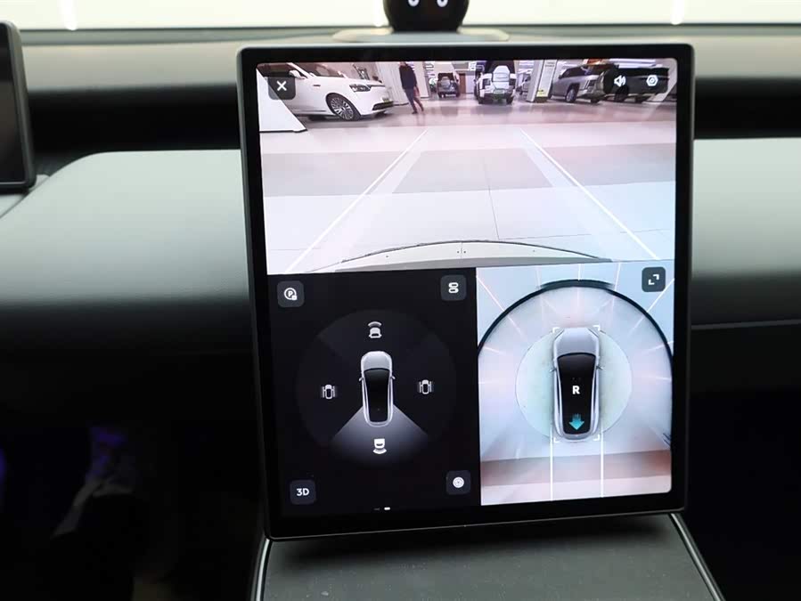 NIO ET5 2024 car image #28