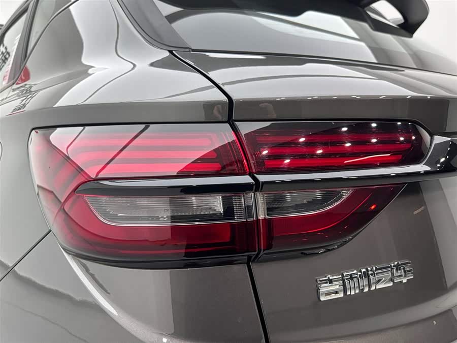 GEELY Coolray 2025 car image #28