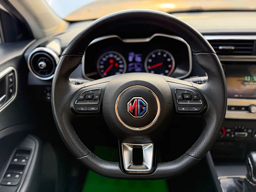 MG ZS 2019 car image #28