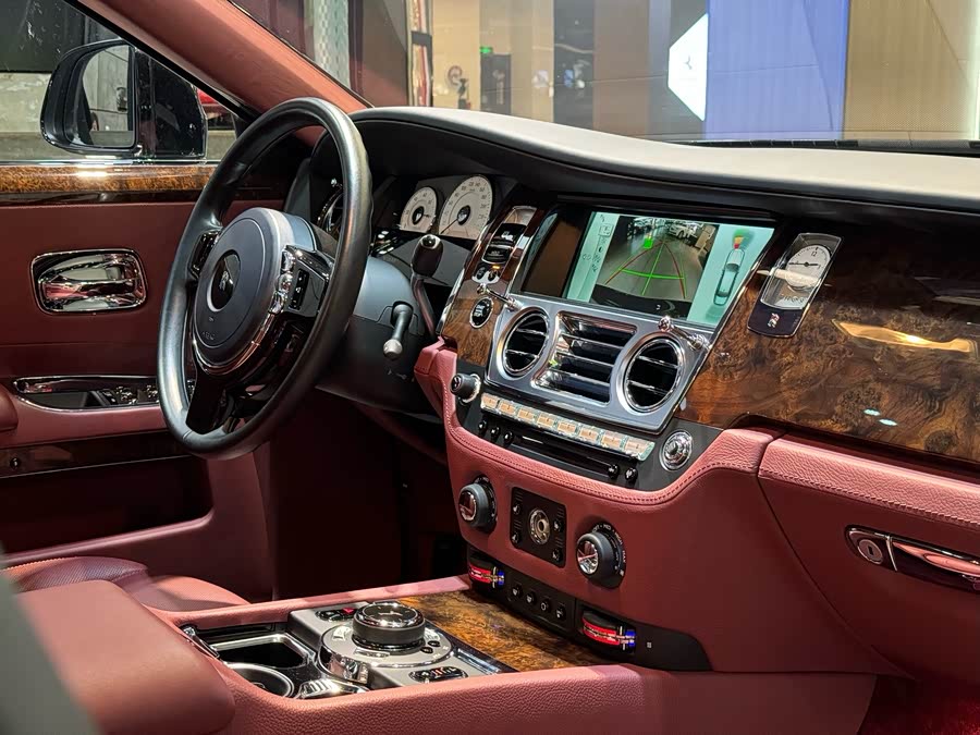 Rolls-Royce Ghost 2015 car image #28