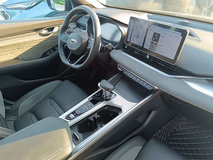 GEELY Preface 2023 car image #28