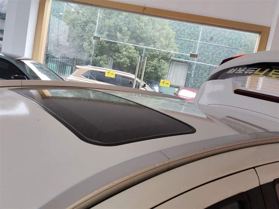 X3 PRO 2025 car image #28