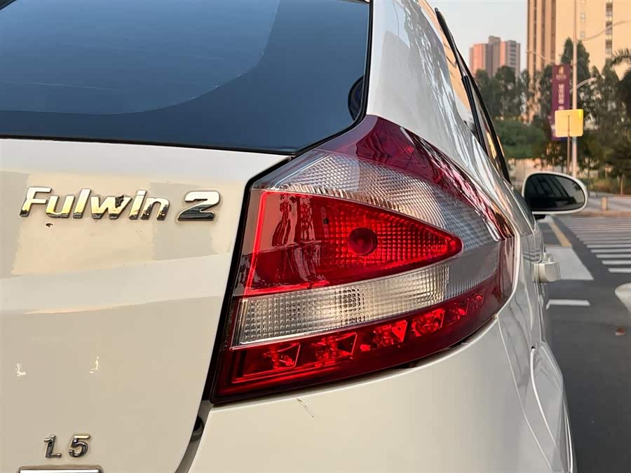 Chery Fulwin 2 2015 #28 Chery Fulwin 2 2015 immagine di auto #28