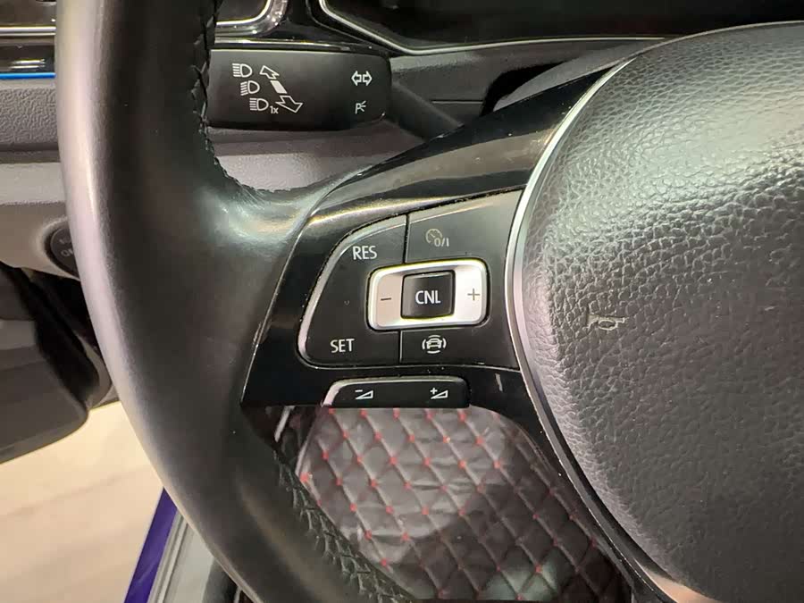 T-Roc 2020 car image #28