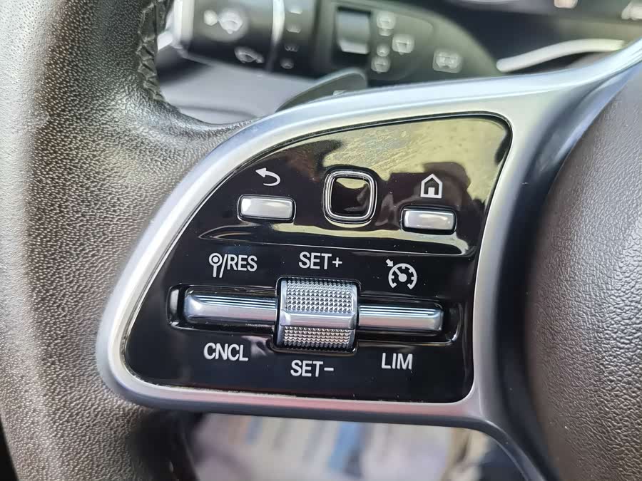 Mercedes-Benz GLC Class 2020 #28 Mercedes-Benz GLC Class 2020 immagine di auto #28