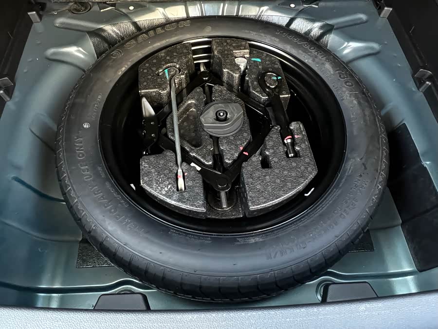 Exceed Lingyun 2025 #28 Exceed Lingyun 2025 صورة سيارة #28