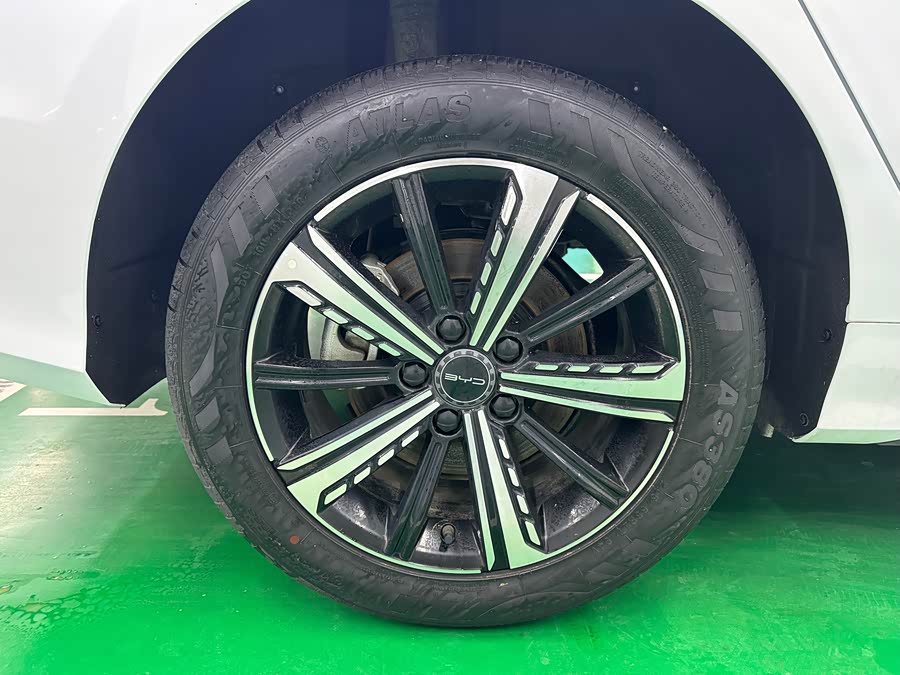 BYD Destroyer 05 2024 car image #28