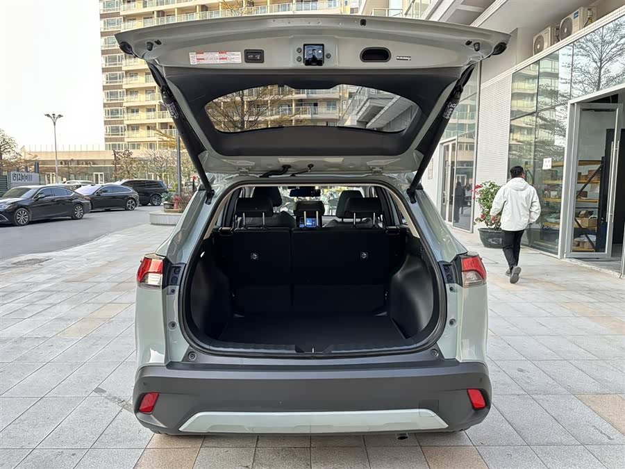 Toyota Corolla Cross 2022 immagine di auto #28