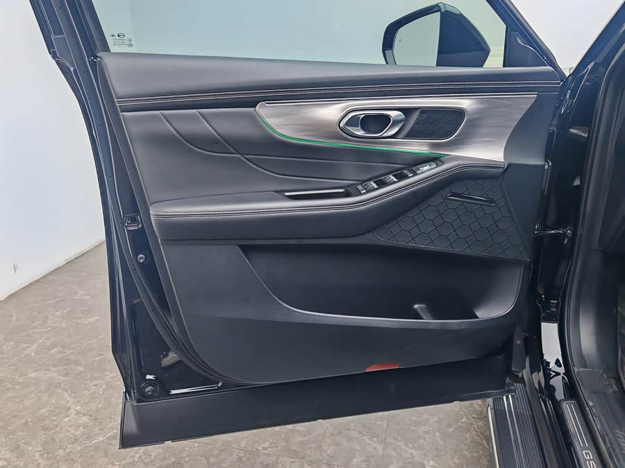 GAC Trumpchi GS8 2025 car image #28