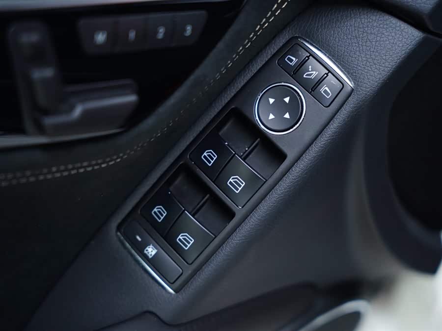 Mercedes-Benz C AMG 2014 immagine di auto #28