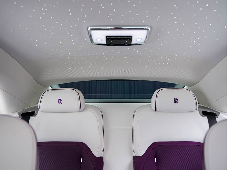 Rolls-Royce Spectre 2024 immagine di auto #28