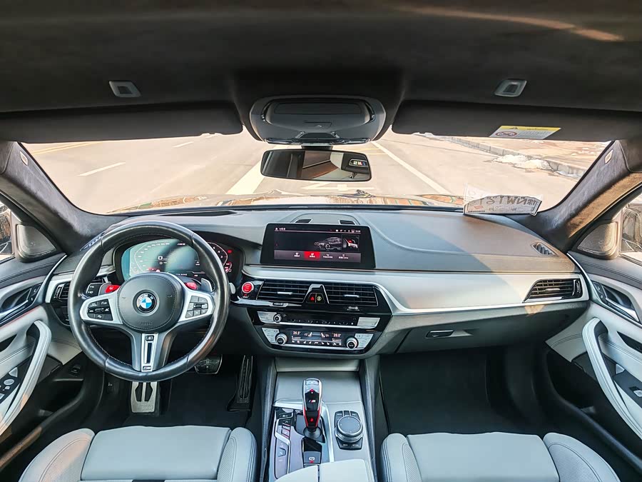 BMW M5 2020 car image #28