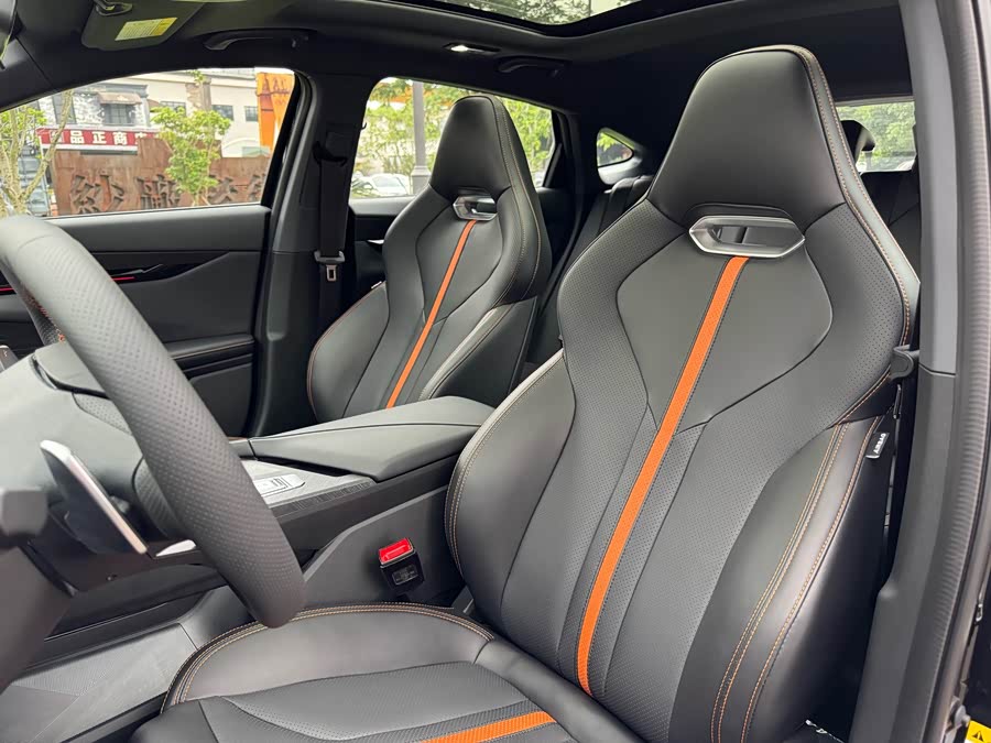 Changan UNI-V 2025 immagine di auto #28