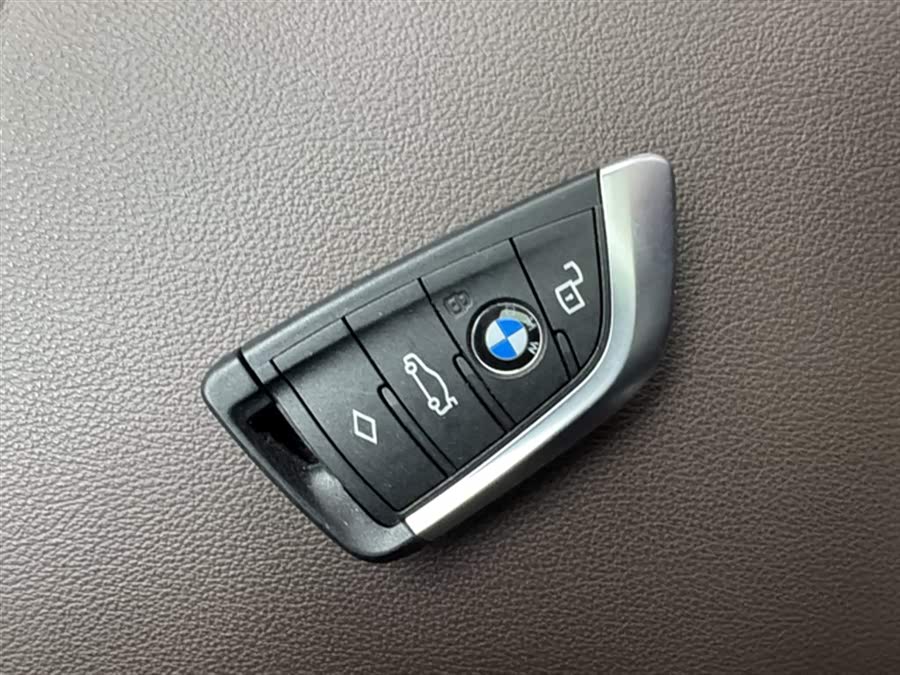 BMW i3 2023 #28 BMW i3 2023 car image #28