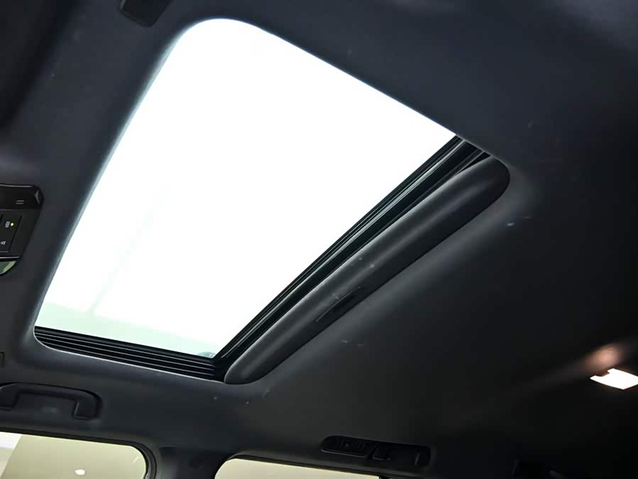 Toyota Land Cruiser Prado 2025 #28 Toyota Land Cruiser Prado 2025 immagine di auto #28