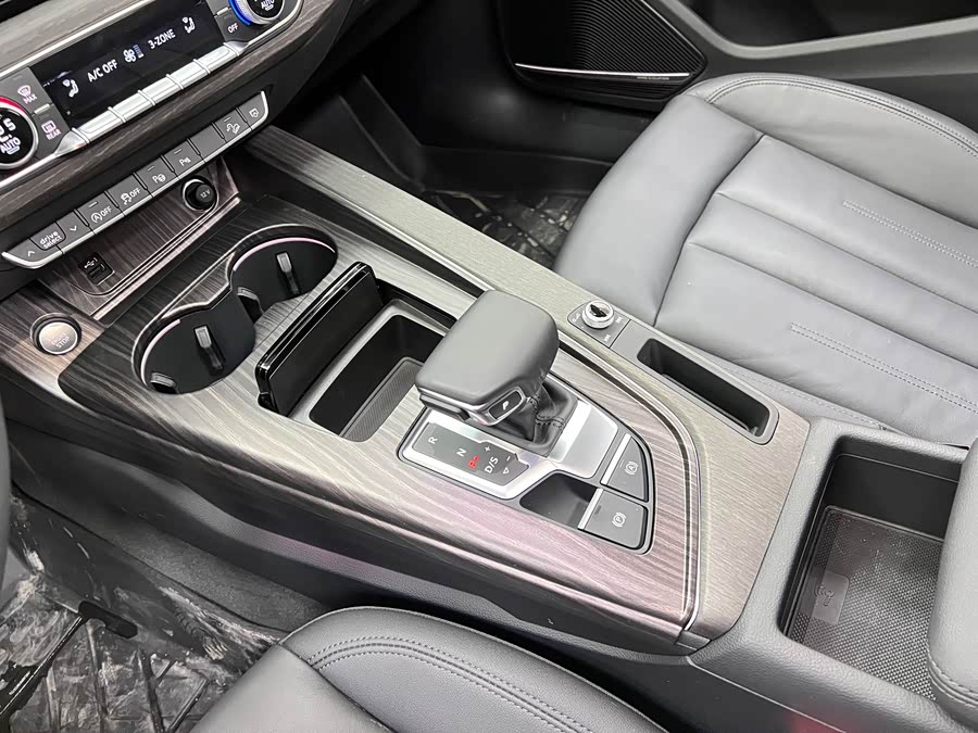 Audi A4 (Imported) 2023 imagem de carro #28