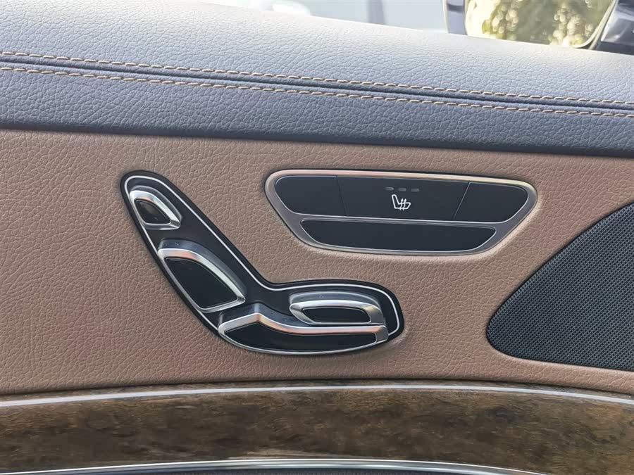 Mercedes-Benz S Class 2014 car image #28