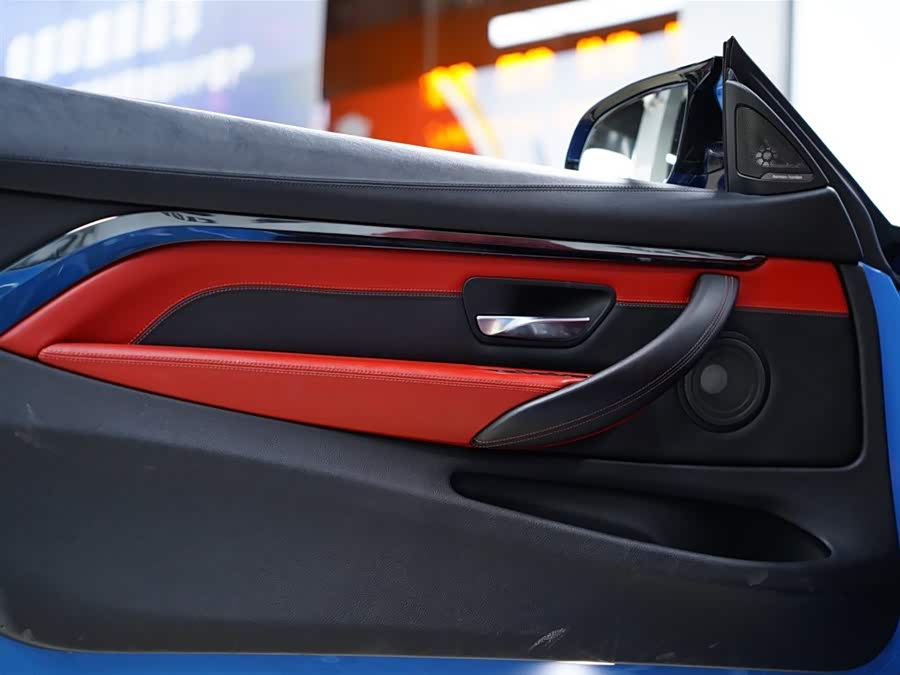 BMW M4 2018 immagine di auto #28