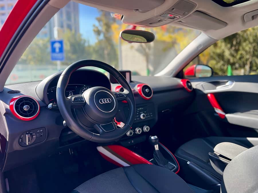 Audi A1 2013 car image #28