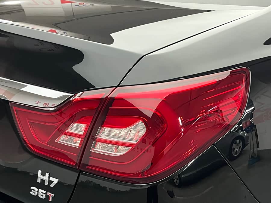 HongQi H7 2018 car image #28