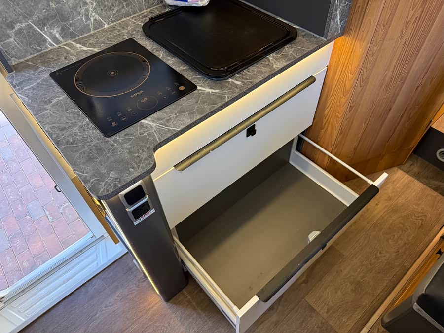 Ford Transit T8 2025 #28 Ford Transit T8 2025 car image #28