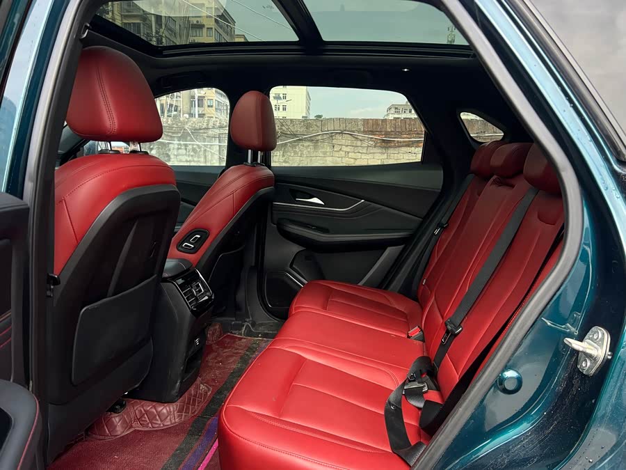 Forthing T5 EVO 2022 car image #28