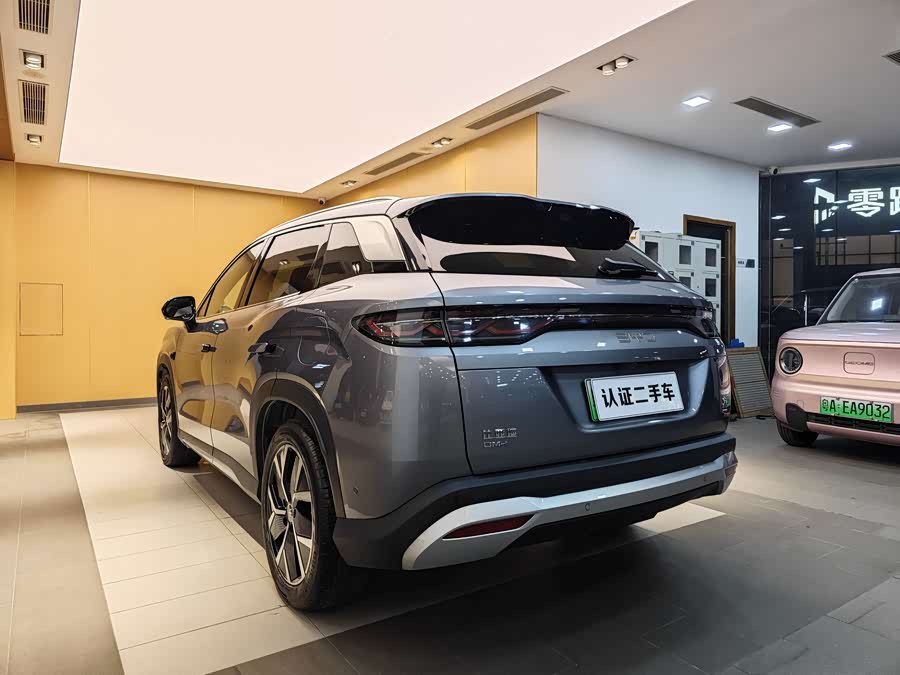 BYD SongL DM-i 2025 car image #28