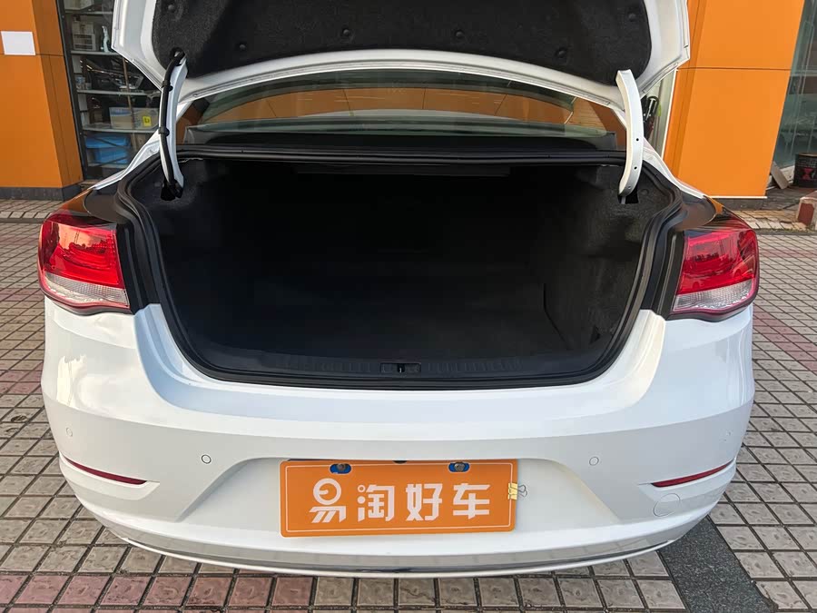 Chevrolet Malibu 2017 car image #28