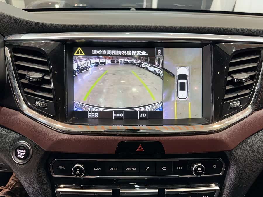 GAC Trumpchi GS8 2017 car image #28