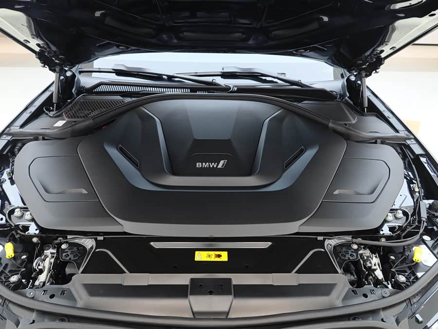 BMW i3 2023 immagine di auto #28