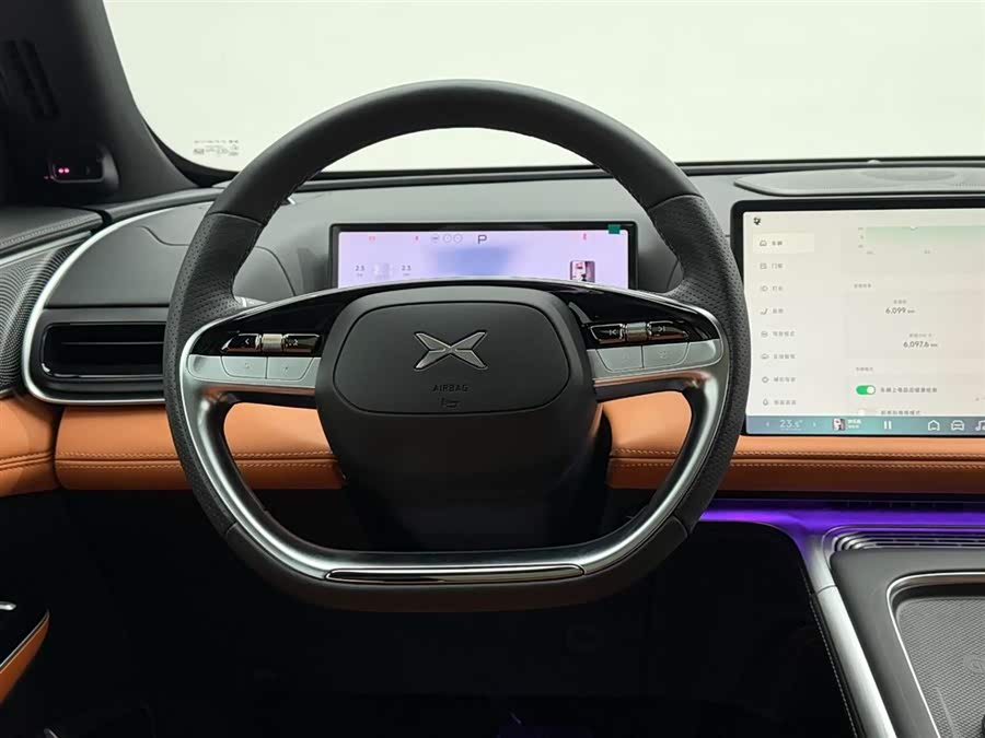 Xpeng G9 2024 immagine di auto #28