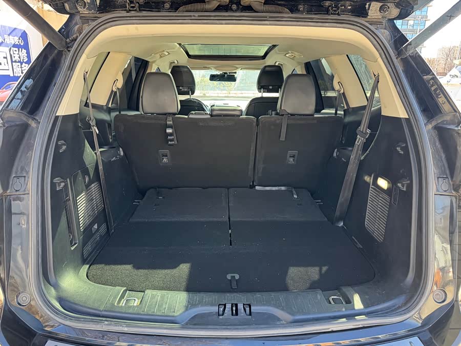 Ford Edge 2017 изображение автомобиля #28