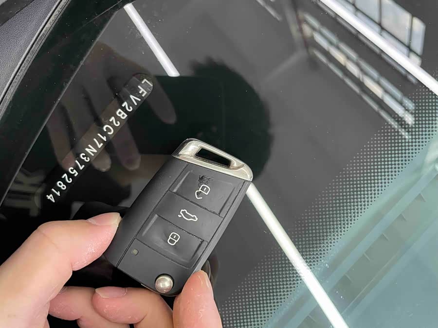 Volkswagen Tacqua 2022 car image #28