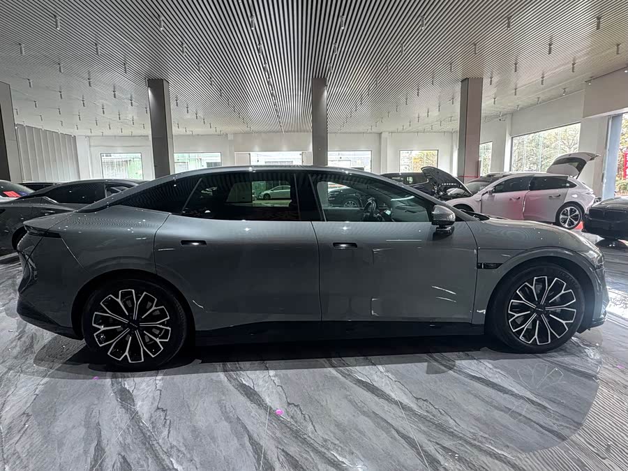 极氪 极氪007 2024 汽车图片 #28