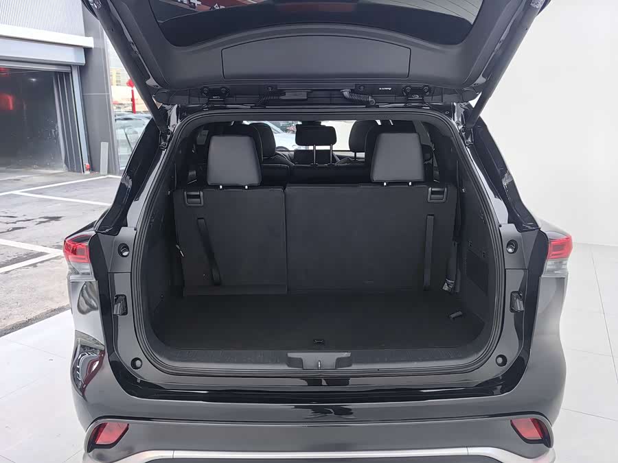 Toyota Crown Kluger 2022 car image #28