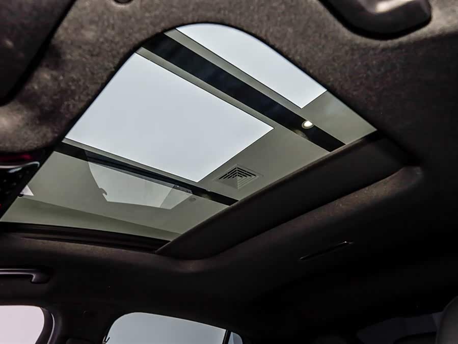 Mercedes-Benz GLC Coupe 2025 car image #28