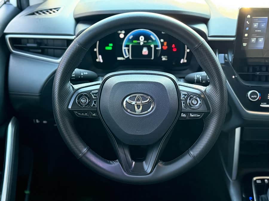 Toyota Corolla Cross 2024 car image #28