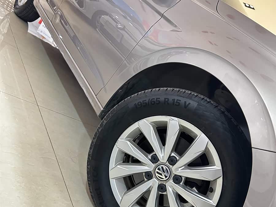 Volkswagen Bora 2020 immagine di auto #28