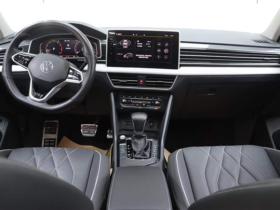 Volkswagen Tiguan L 2021 car image #28