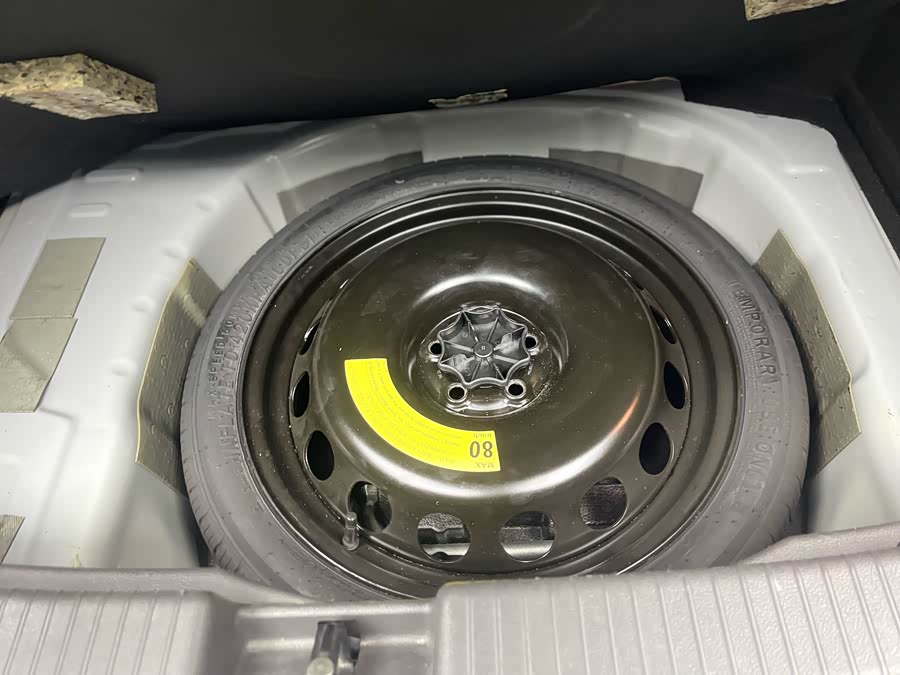 Volkswagen T-Cross 2021 car image #28