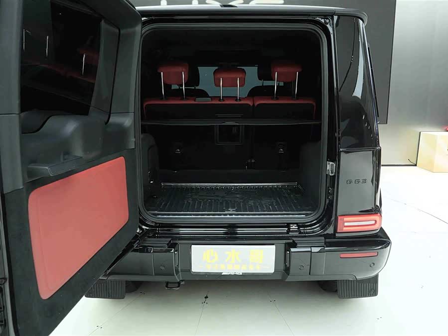 Mercedes-Benz G AMG 2025 car image #28